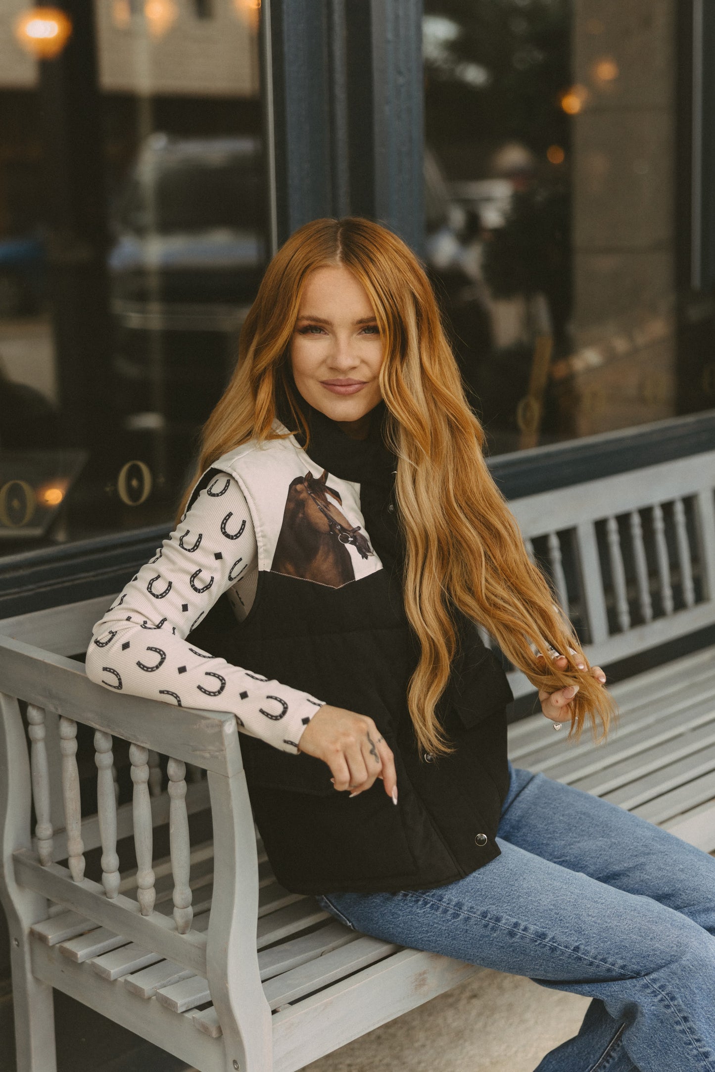 MOD HORSESHOE RIBBED LONG SLEEVE TOP