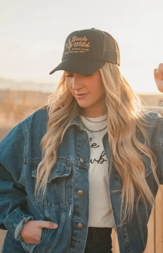 BUCK WILD TRUCKER HAT BLACK