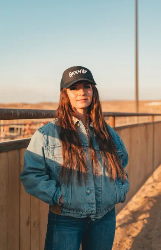 GIDDY UP TRUCKER HAT BLACK