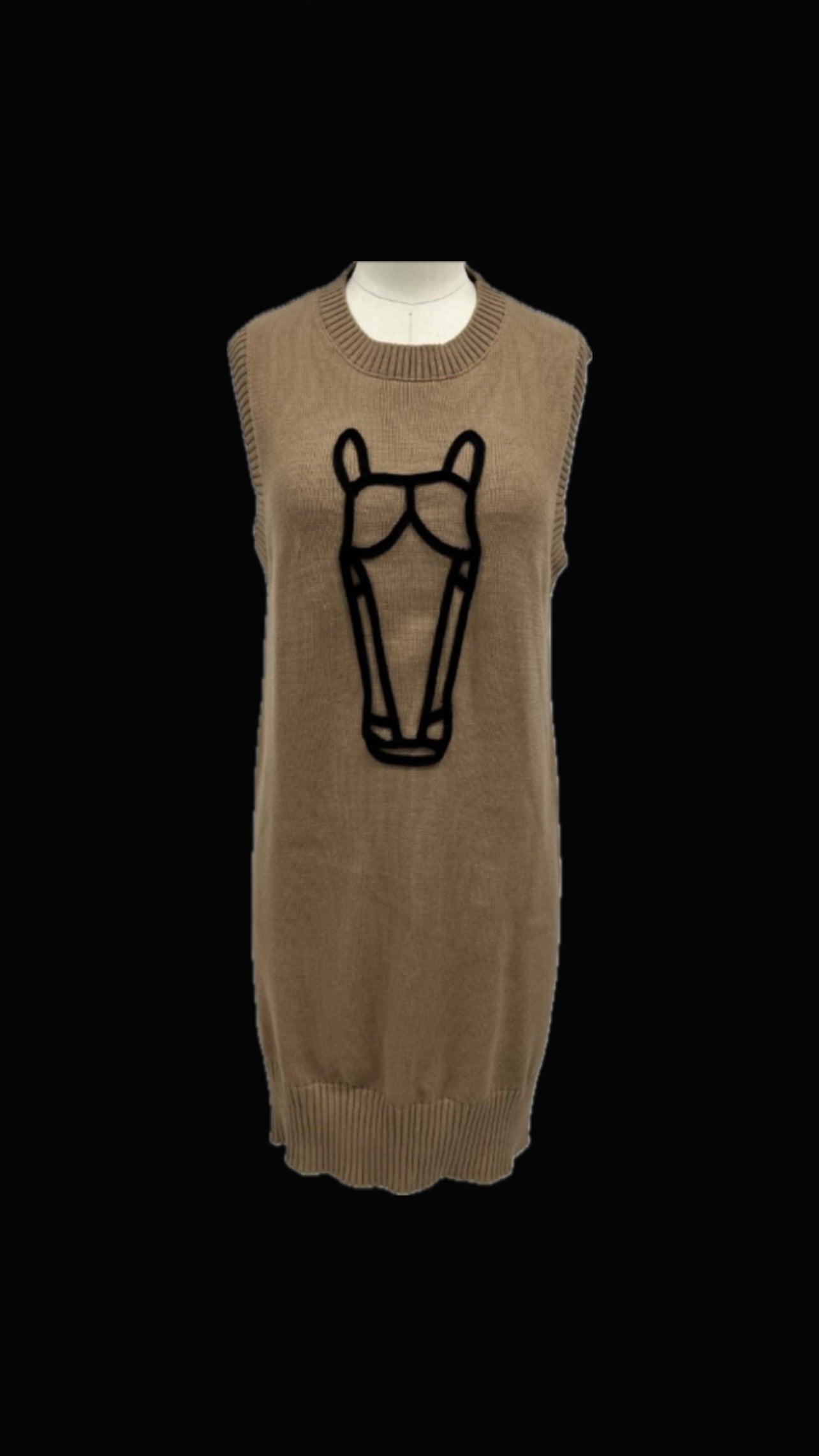 MOD HORSE SWEATER DRESS TAN
