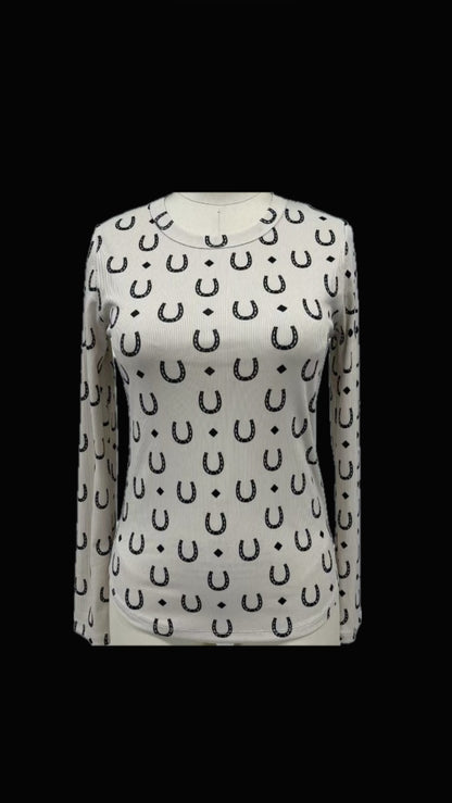MOD HORSESHOE RIBBED LONG SLEEVE TOP