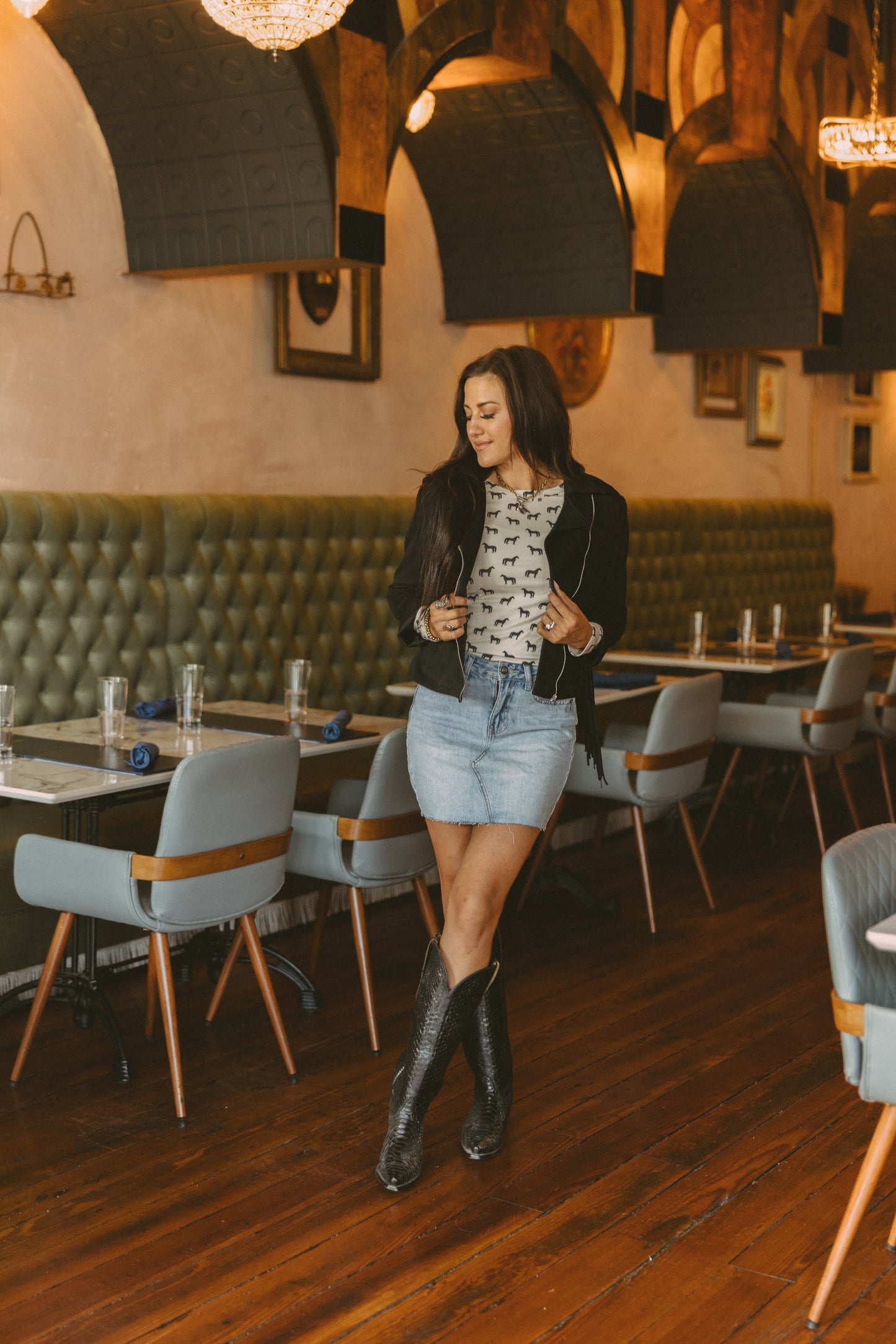 MOD HORSE RIBBED LONG SLEEVE TOP