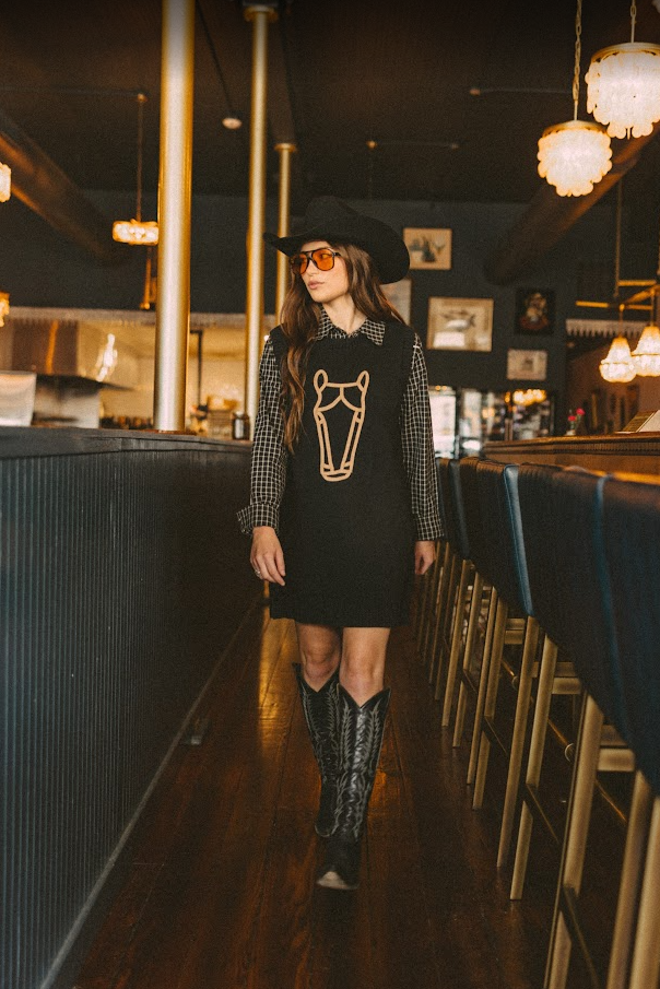 MOD HORSE SWEATER DRESS BLACK