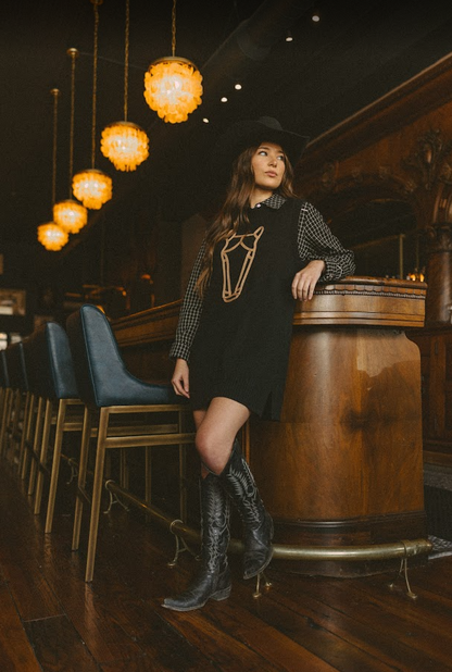 MOD HORSE SWEATER DRESS BLACK
