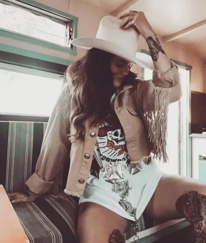 LONG LIVE THE HIPPIES AND THE COWBOYS TEE NATURAL